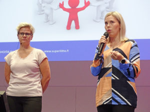Lähihoitaja2019-tapahtuma lähihoitaja Mikaela Purtilo ja SuPerin asiantuntija Saija Vähäkuopus